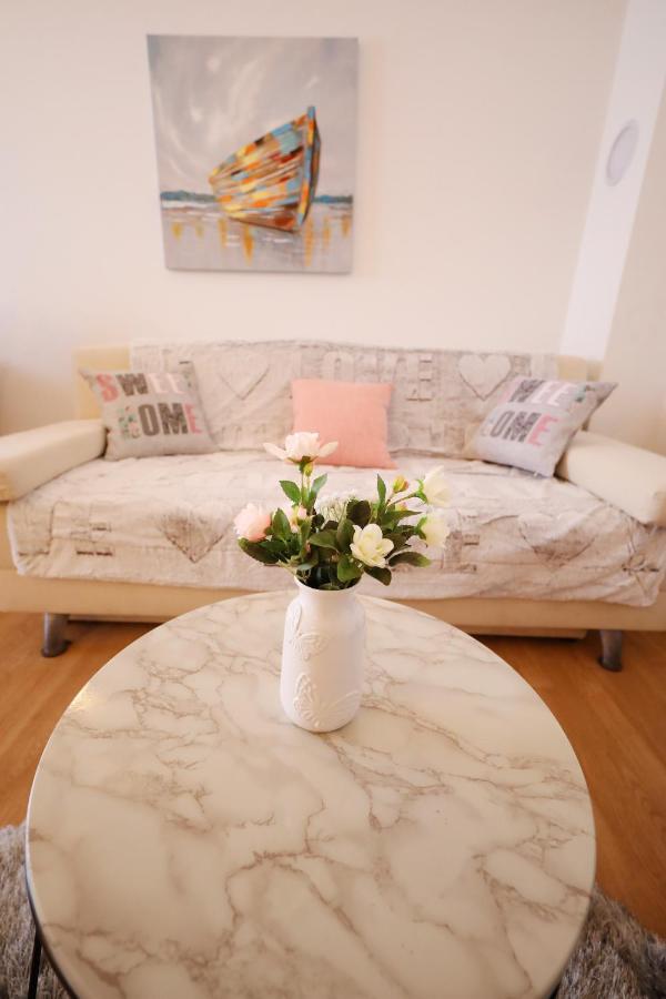 Apartmani Junto Preko Buitenkant foto